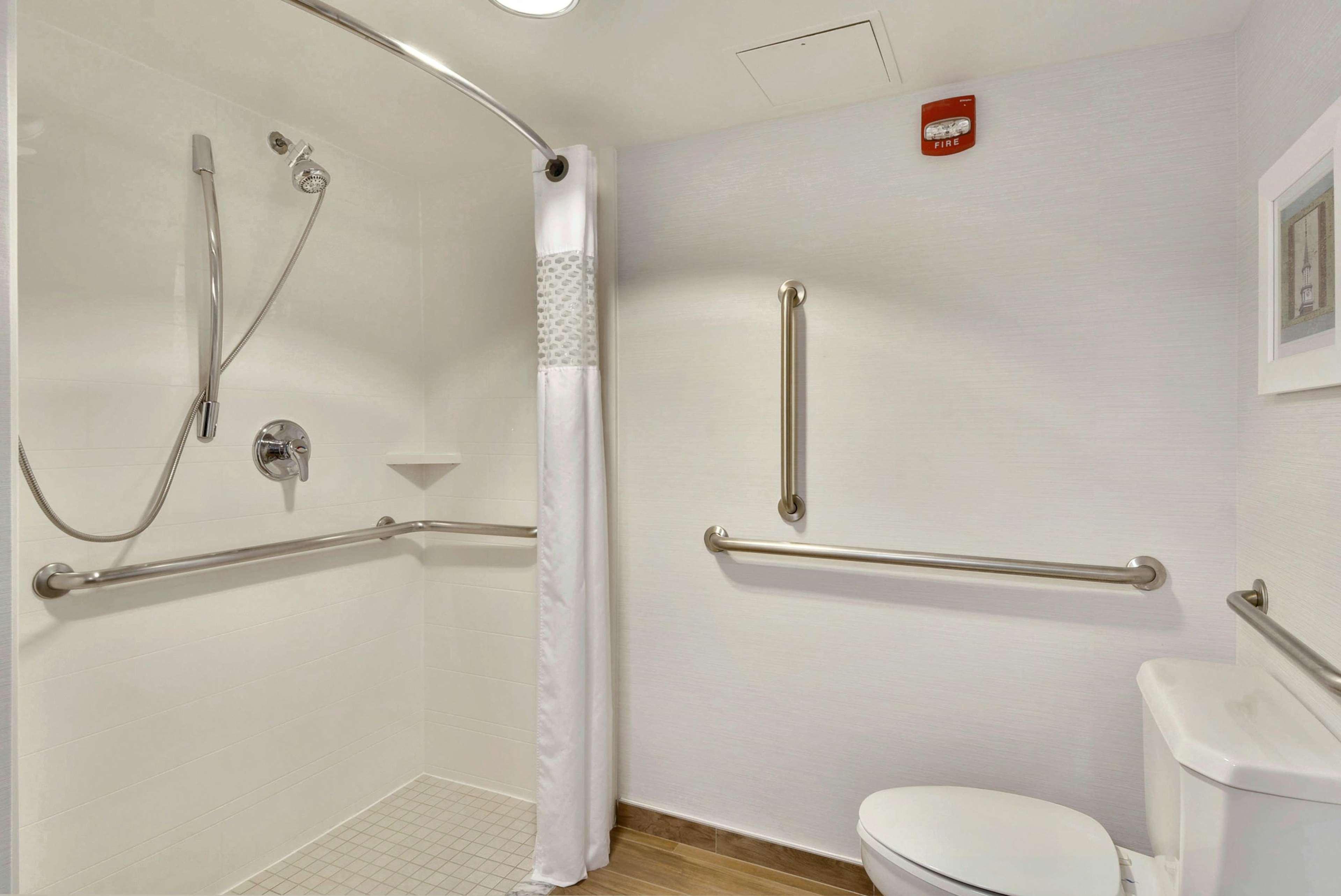 Hampton Alexandria/old Town 3*