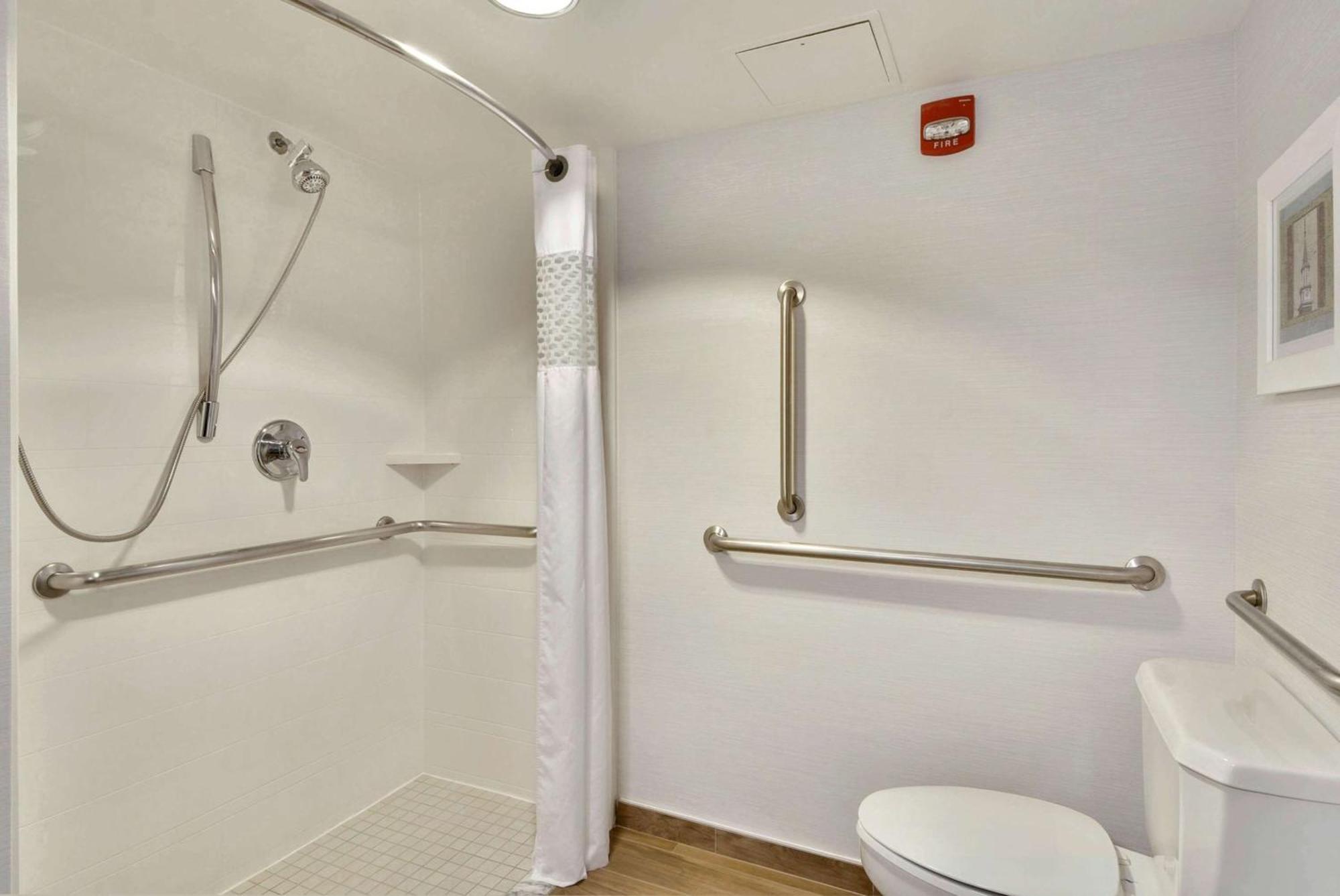 Hampton Alexandria/old Town Hotel 3*