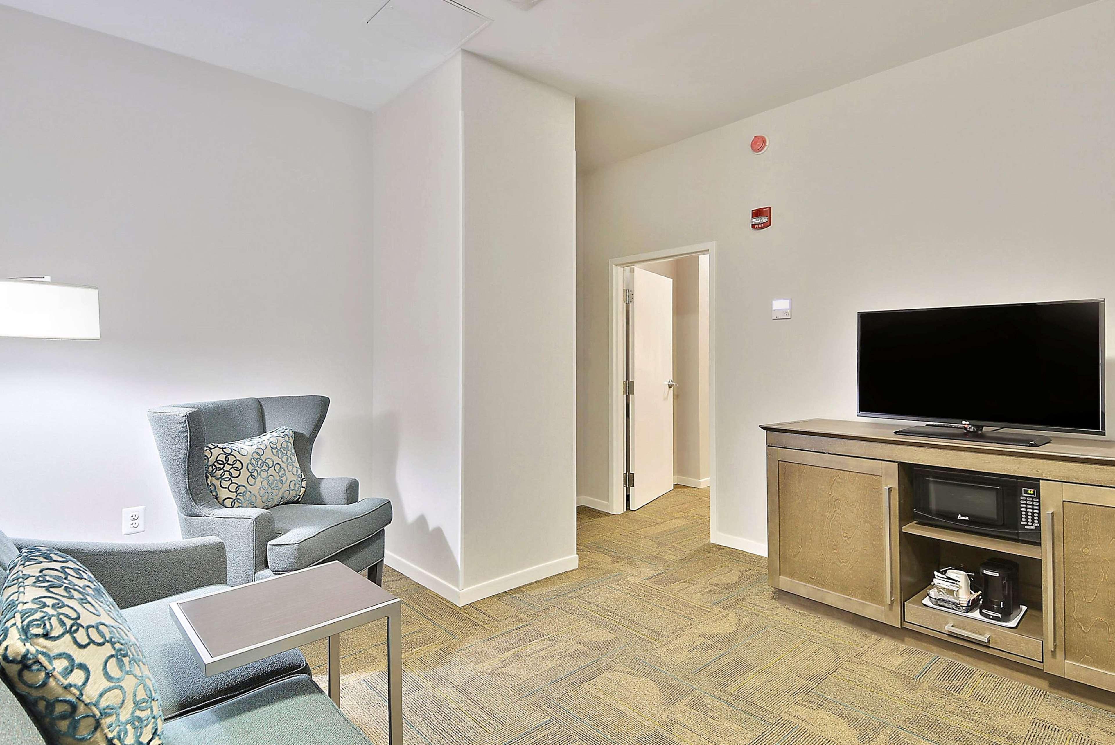 Hampton Alexandria/old Town 3*